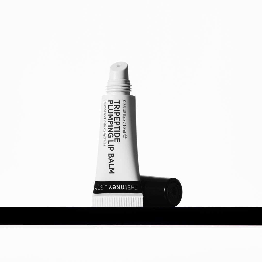 tripeptide-plumping-lip-balm-d5 Hero_14f10df7-895e-4bc9-a478-4464c8ebd699.jpg