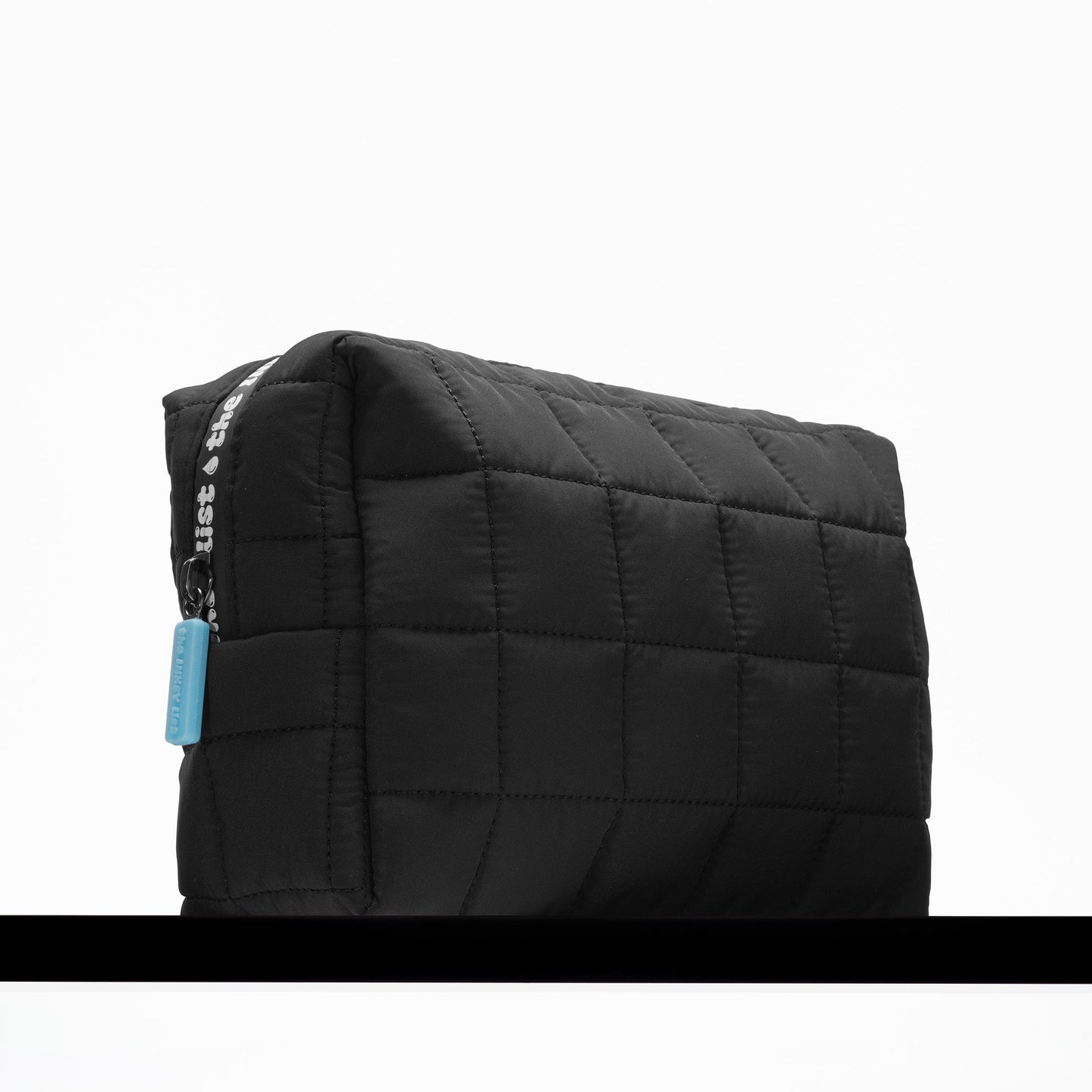 the-inkey-list-washbag-i1 washbag-hydration-05.jpg